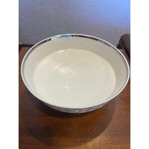 Lenox Round Pedestal Bowl Platinum